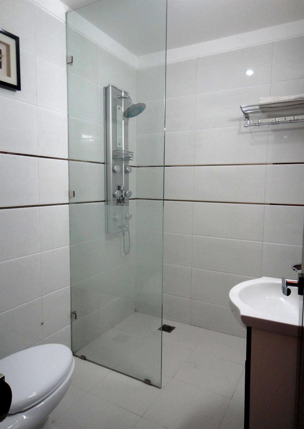Hotel Orbit 34 Chandīgarh Esterno foto